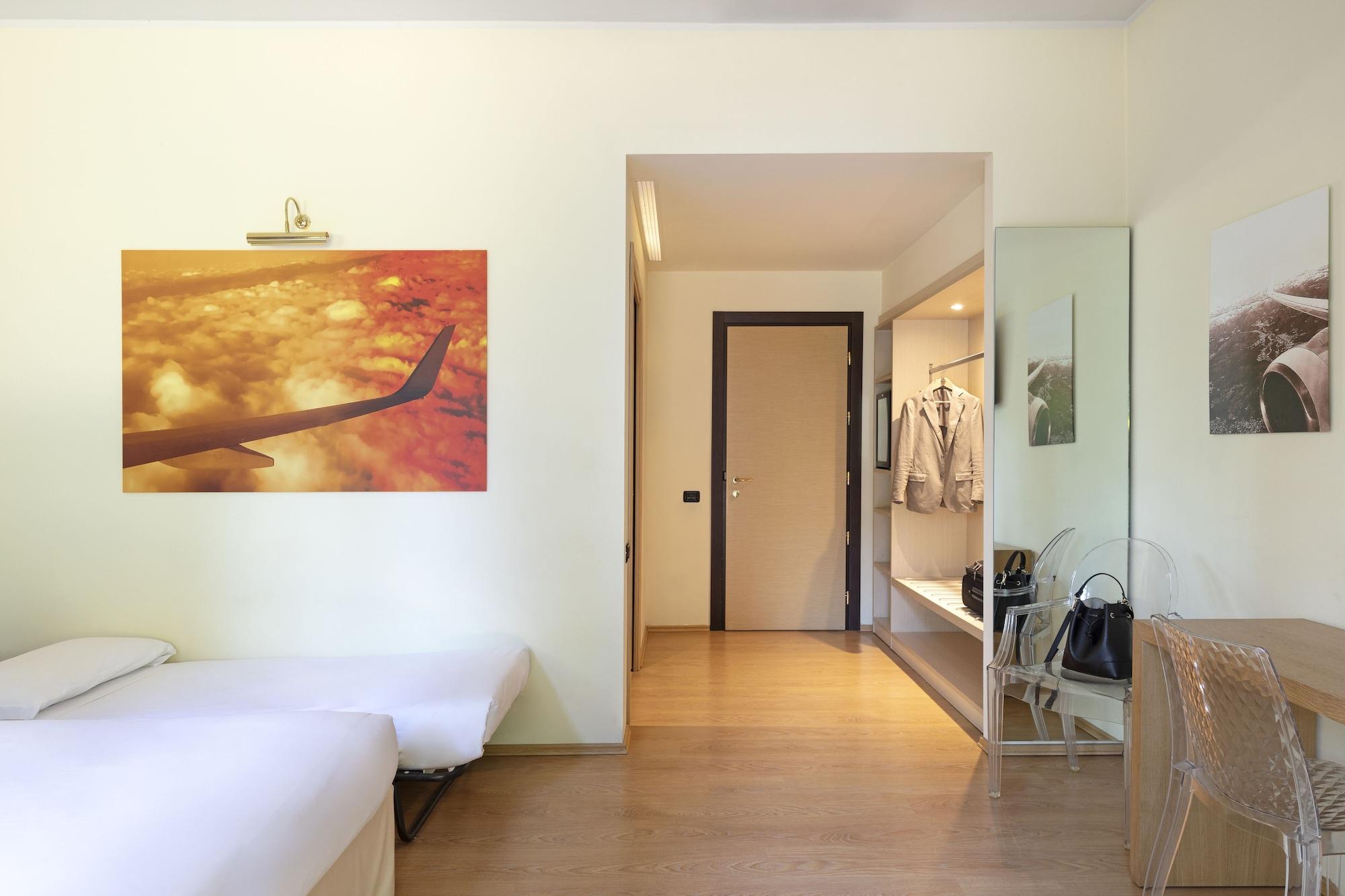 B&B Hotel Malpensa Lago Maggiore Vergiate Exterior foto
