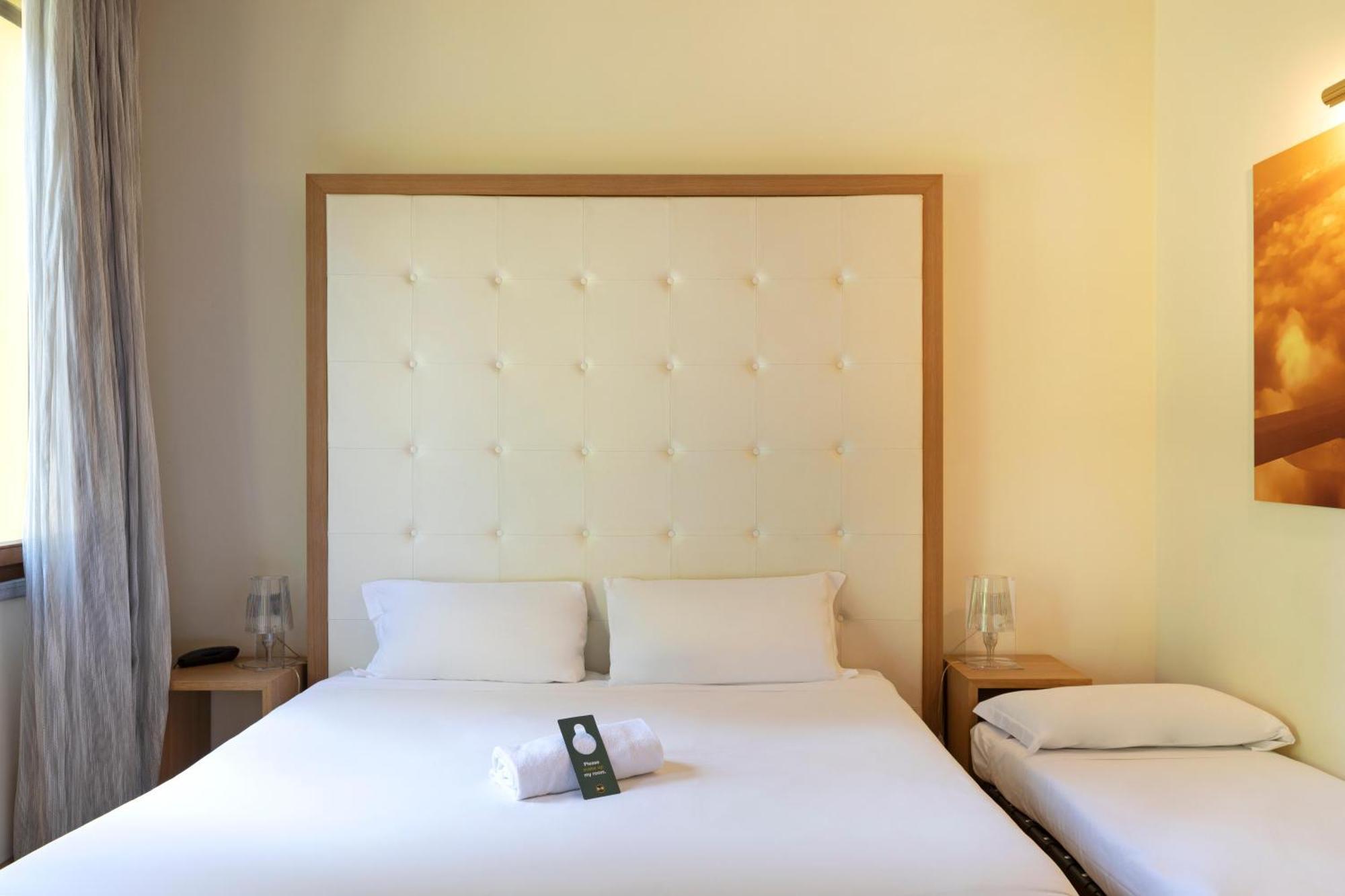 B&B Hotel Malpensa Lago Maggiore Vergiate Exterior foto