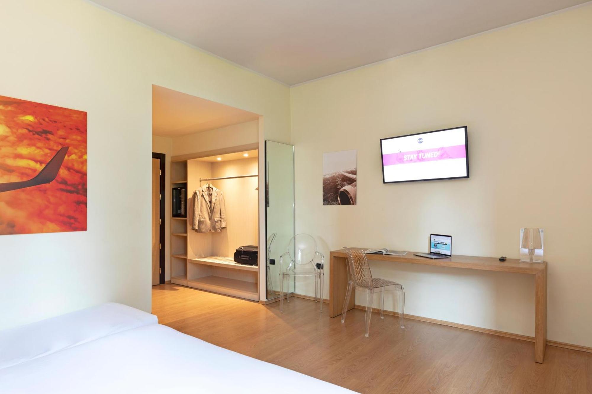 B&B Hotel Malpensa Lago Maggiore Vergiate Exterior foto